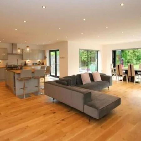 Luxury House In Solihull Esterno foto