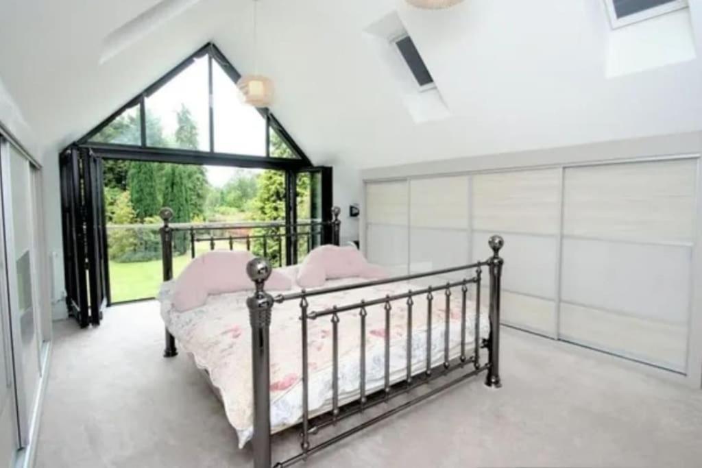 Luxury House In Solihull Esterno foto
