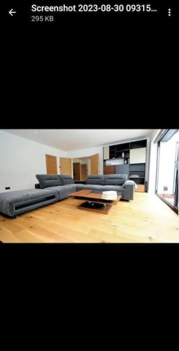 Luxury House In Solihull Esterno foto