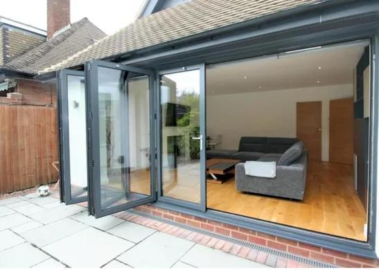 Luxury House In Solihull Esterno foto